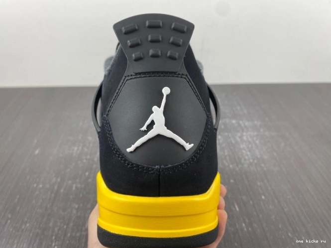 Chep Onekick 2023 308497-017 Retro Jordan 